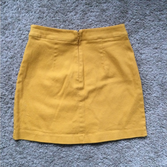Forever 21 Mustard Yellow Mini Skirt - Picture 4 of 11